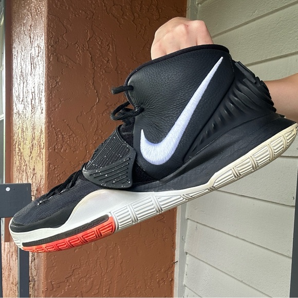 Kryie VI 6’s Basketball Shoes - Picture 1 of 4